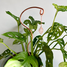 Load image into Gallery viewer, Copper Wander Leaf Plant Stick, Plant Leaf Charm Stake