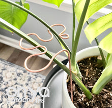 Load image into Gallery viewer, Copper Splash Plant Stick, Decorative Plant Stake, 3 Length Options