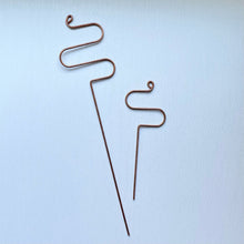 Load image into Gallery viewer, Copper Hairpin Curve Plant Stick, 2 Lengths Available
