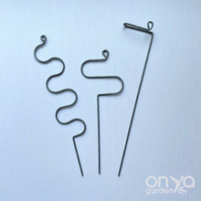 Load image into Gallery viewer, Steel Modern Plant Sticks Set of 3, Decorative Plant Stakes

