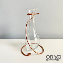 Load image into Gallery viewer, Minimal Teardrop Propagation Vase Copper Stand, Copper Wire Stand with Glass Vase
