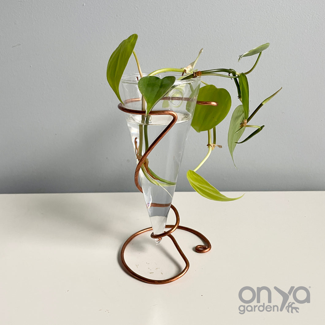 Minimal Cone Propagation Vase Stand, Copper Wire Stand with Glass Vase